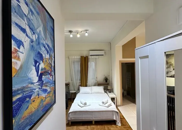 Plaka Nest Apartment